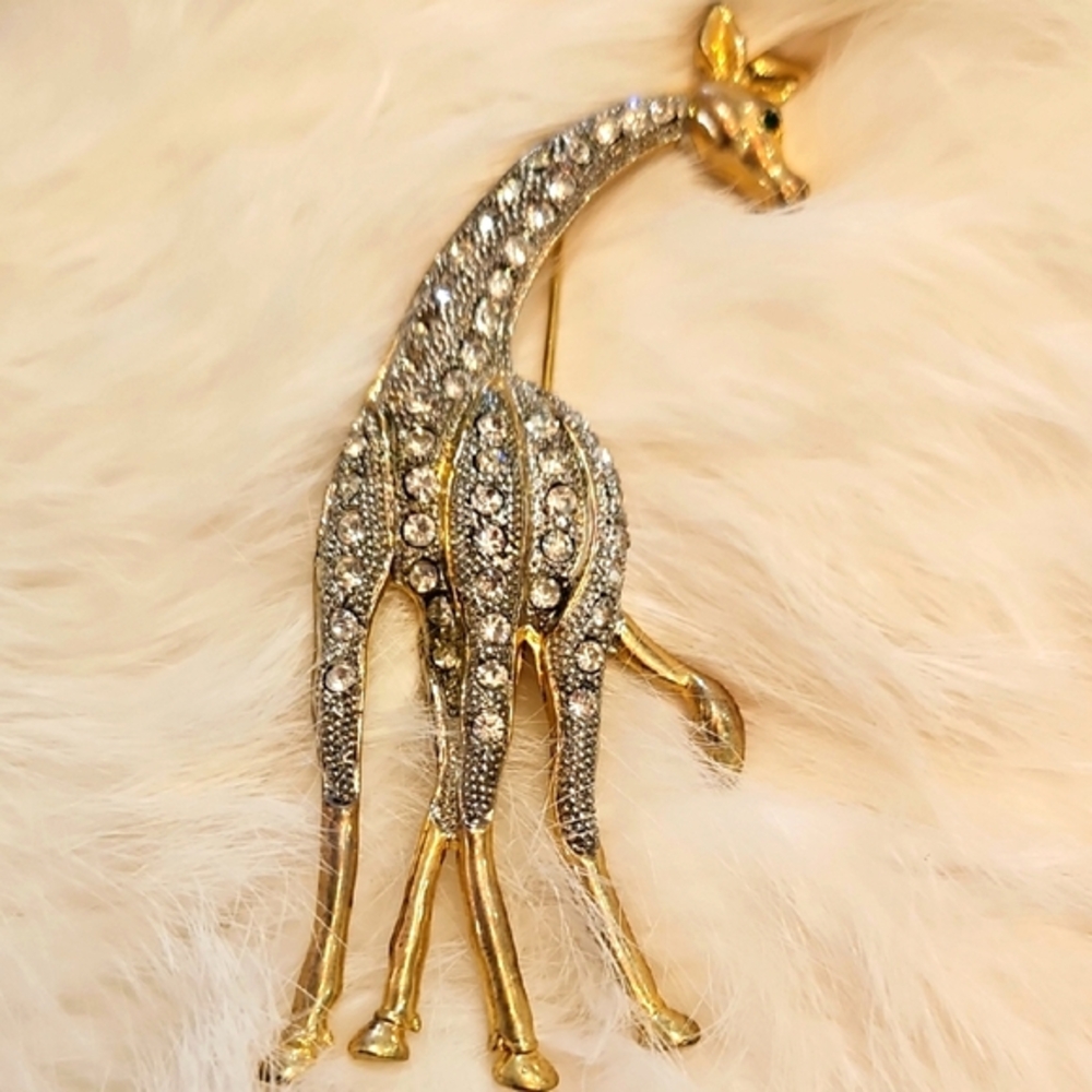 GIRAFFE Rhinestone Green Eye Bling Vintage Brooch